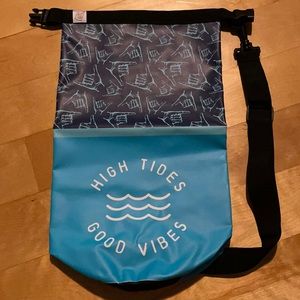 Waterproof Beach Bag with Adjustable Strap